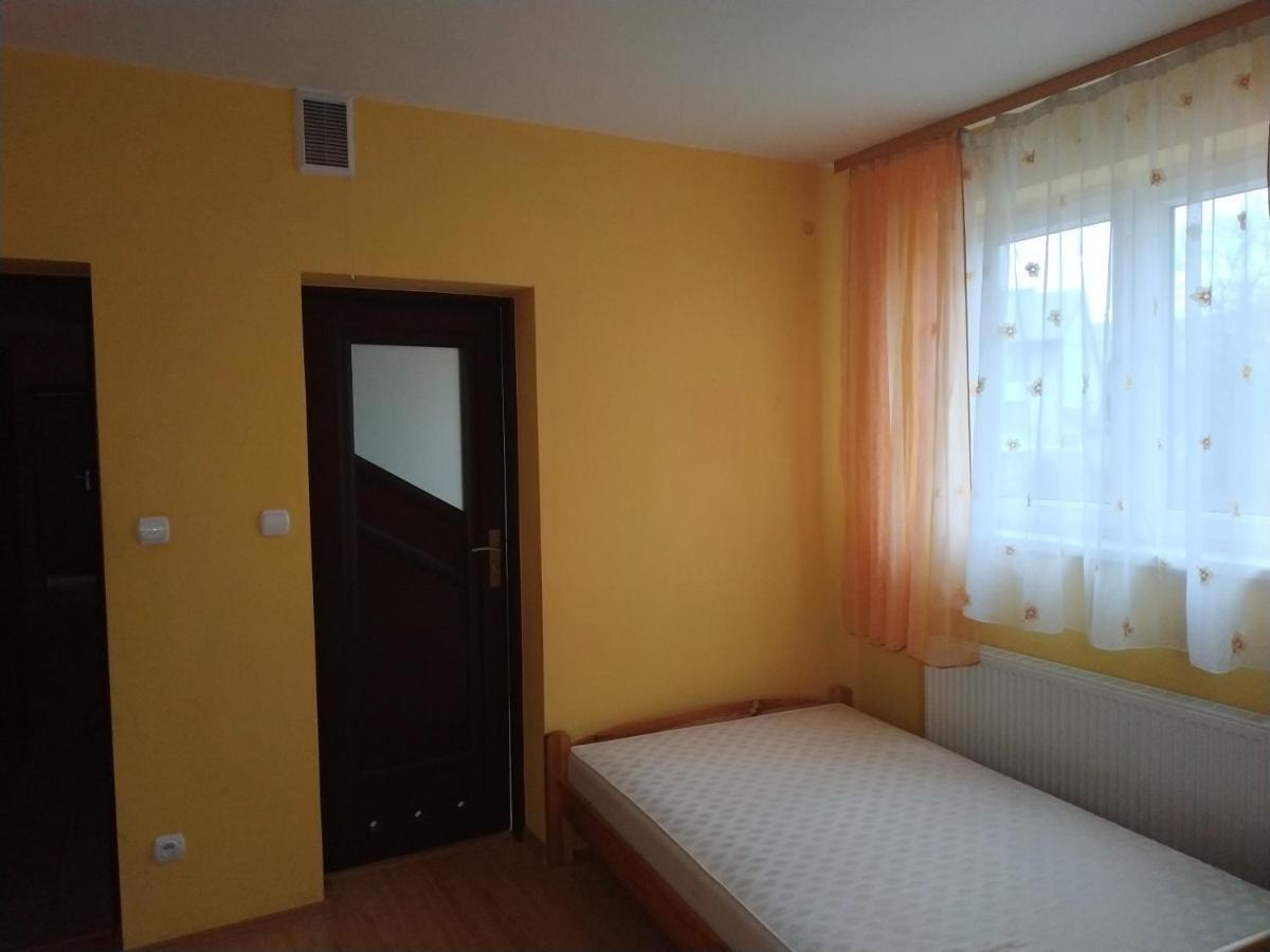 Hotel Pokoje U Bryksego Dursztyn Exterior foto