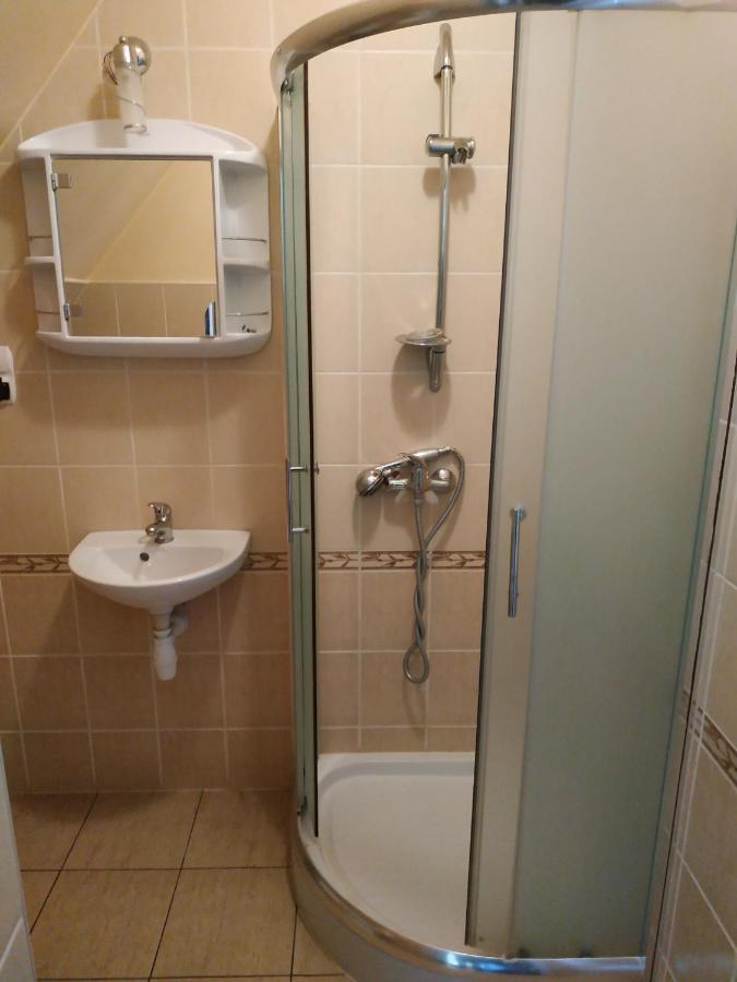 Hotel Pokoje U Bryksego Dursztyn Exterior foto